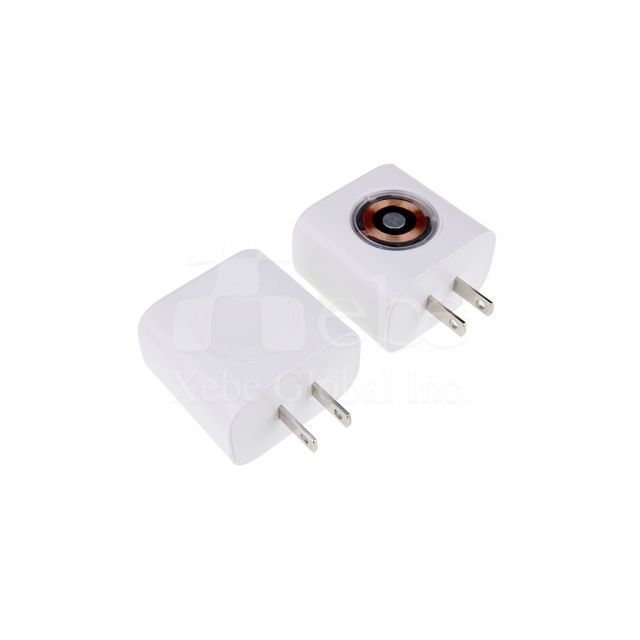 三合一LOGO多功能叉電器