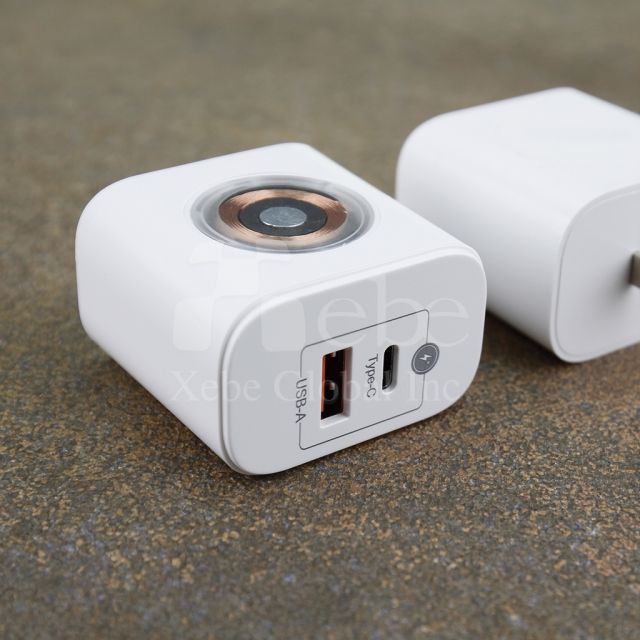 三合一LOGO多功能叉電器
