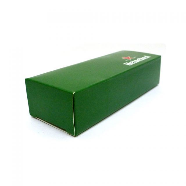 <p>如何為您的禮品選擇合適的包裝，在預算中為專屬的禮品傳達具有廣告效益的品牌概念，進而為禮品產生加分的效果？集比根據不同的產品設計，為客戶的客製化商品提供工業包裝、標準包裝，以及量身訂做客製化包裝設計，同時也為您的商品創造更高的市場價值。集比不僅為客戶的客製化商品提供包裝設計的執行操作與專業訊息，同時也給予專業建議、設計過程的逐步說明及對於利害關係者的重要見解、設計流程與生產步驟。<br />
<br />
商品包裝，最重要的就是要能夠呈現出商品的特性，也就是外在視覺感與內容品質是一致的。其次就是要求其美觀與獨到搶眼的吸引力。而在現今競爭激烈時代下，包裝的一個小細節就是畫龍點睛的關鍵。</p>

<ul>
	<li>● 工業包裝：托盤蜂巢包裝、OPP袋。</li>
	<li>● 標準包裝：小白盒、名片套、牛皮紙盒、標準紙盒、PVC盒、PVC帶磁扣盒、馬口鐵盒、純手工禮盒、夾鍊袋。</li>
	<li>● 客製化包裝設計：以摩登潮流、俏皮逗趣、都會時尚、古典、實用功能感與復古風等，用不同風格訴求設計彩盒、精品手工盒、以及提袋包裝，為客戶帶來更高的商品價值。</li>
</ul>

<p> </p>
